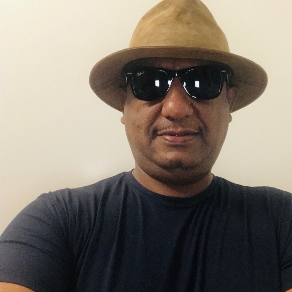 Meet your Posher, Amanshwa